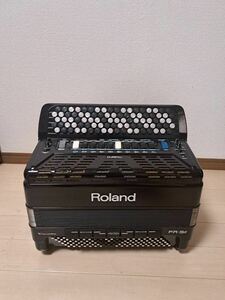 Roland V-Accordion fr 3xb ボタン式　アコーディオン