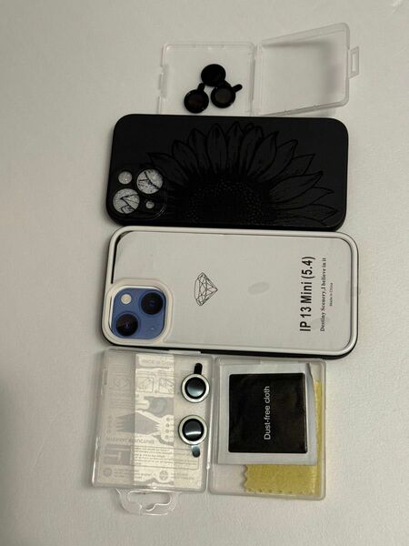 iPhone 13 mini ケース カバー レンズ 保護