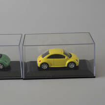 VW NEW BEETLE DUNE フォルクスワーゲン ニュービートル AUTO art オートアート ミニカー モデルカー ２台まとめて 車_画像3