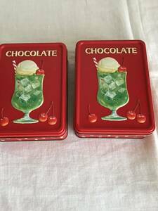 メリーチョコレート　空き缶2個　はじけるチョコレート　クリームソーダ　赤い缶　小物入れにも　美品
