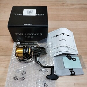 【中古極美品】20ツインパワー4000 シマノ TWINPOWER4000