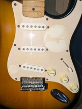 Sqwier スクワイヤー STRAT ストラト Affinity ギター 中古 現状品　ケース付_画像4