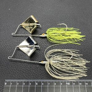 711051 美品 ゲーリーヤマモト バズベイト ２個セット GARY YAMAMOTO BUZZ BAIT 希少入手困難品 ルアーセットの画像3