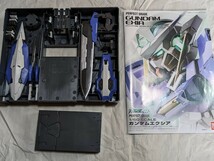 PG　ガンダムエクシア　完成品　ジャンク　中古 素組_画像3