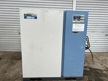 磐田CFD37B-8.5Dオイルフリ-エアーコンプレッサー 3.7ｋｗ ◆5馬カ3相200V /50Hz_画像1