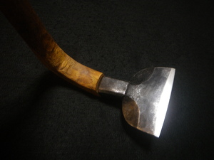  blade width wide 110. total length 590..... hand axe ..