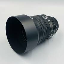 【未使用保管品】Nikon AF NIKKOR 85mm F1.4D ニコンレンズ レンズフード付き【閉店カメラ店展示品】_画像9