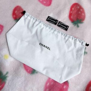 CHANEL ノベルティ　巾着　ロゴシール2枚