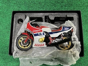 【新品】Wits　1/12 ホンダCB1100RD マイルストーン 