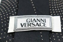 ジャンニ・ヴェルサーチ シルク ドット柄 メドゥーサ柄 イタリア製 ブランド ネクタイ メンズ ブラック 良品 GIANNI VERSACE_画像4