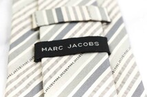 マークジェイコブス シルク ロゴ ストライプ柄 イタリア製 ブランド ネクタイ メンズ ライトグレー 良品 Marc Jacobs_画像4