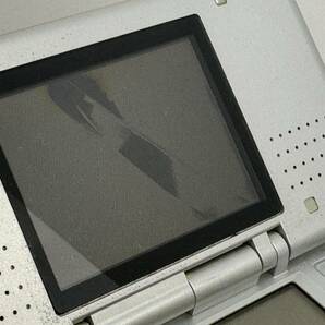 (管A21907)【携帯ゲーム機】Nintendo 初代DS DSLite DSi 4台セット ソフト2本付 画面割れ 液晶不良 不動品含 任天堂 中古現状品 ジャンクの画像8