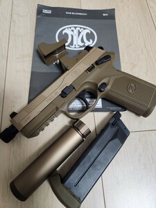 東京マルイ FNX-45 タクティカル ガスブローバックハンドガン マルイ　マイクロプロサイトつき