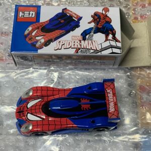 トミカ　USJ スパイダーマン