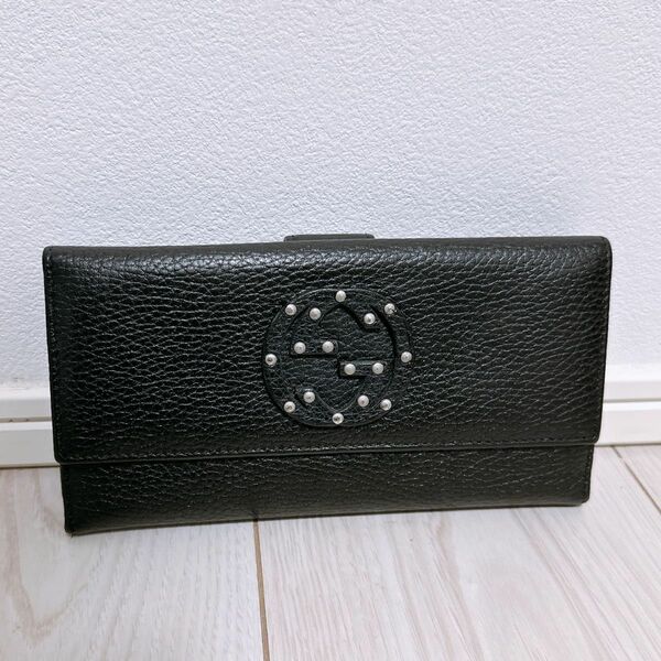 《美品》GUCCI(グッチ)長財布