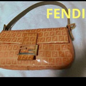 FENDI フェンディマンマバケットズッカ柄セミショルダーバッグカラーオレンジ