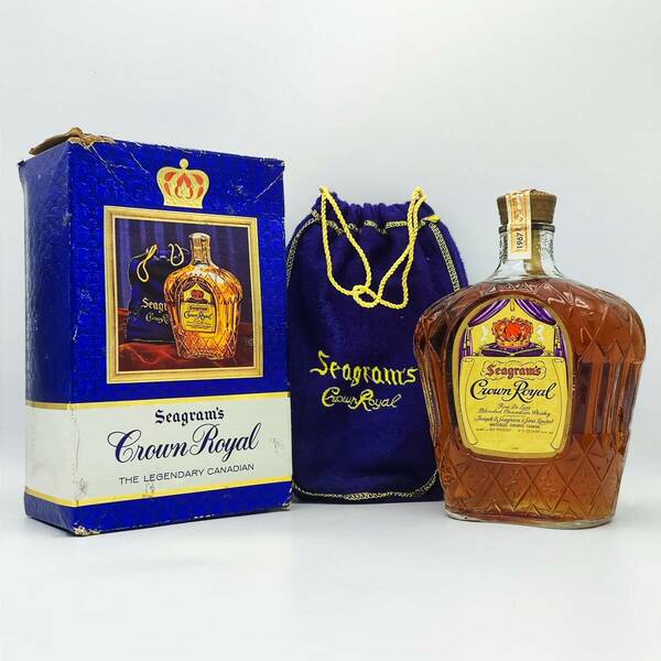 【全国送料無料】Seagram's Crown Royal Fine De Luxe 1967 Canadian Whisky　40度　4/5QUART＝約760ml【クラウンローヤル】