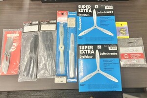 おまとめ品◇ラジコン部品◇飛行機◇プロペラ◇現状品◇ALIGN◇Graupner◇COX◇UNION◇KATO MODEL