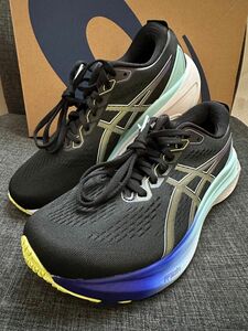 ☆特上美品☆アシックス（asics）ゲルカヤノ30