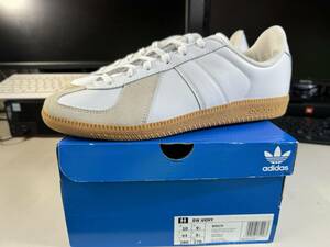 adidas BW ARMY 未使用品 白　２８ｃｍ