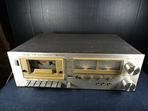 TEAC f-210 カセットデッキ　通電確認　動作ジャンク　元箱　現状品