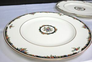 ☆WEDGWOOD☆ウェッジウッド オズボーン 2枚 ペア 27cm プレート ディナー 皿 花 フラワー　未使用品