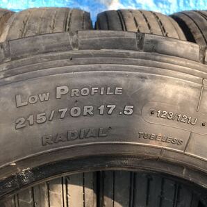 BS V-STEEL RIB R173 215/70R17.5 123/121J 極上バリ山6本価格 C-283 福岡 ★引き取り大歓迎★格安サービス品★早い物勝ち★の画像9