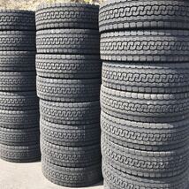 ★即日発送★　再生タイヤ　BS　BRM　M890パターン　245/70R19.5　136/134J　極上バリ山1本価格　福岡　★在庫お問い合わせください★_画像2