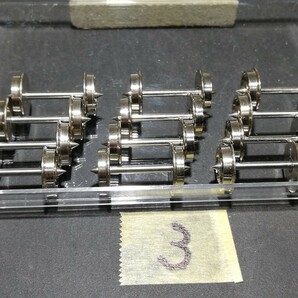 ３ カツミ KTM 車輪 10.5∮ 片絶縁 ピボット軸 PV １２軸の画像1