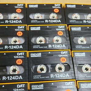!〇貴重 !! プロ用 DAT カセット テープ 計３０本 maxell PROFESSIONAL 124min. R-124DA マクセル 日本製 室内保管品の画像4