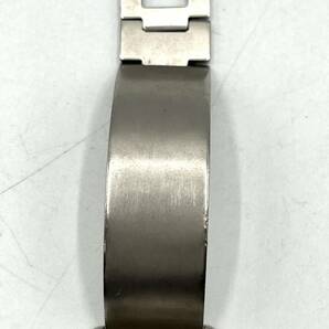 【電池切れ】agnes b. アニエスベー クォーツ 腕時計 黒文字盤 スクエア ロゴ ケースシルバー レディース V401-5950の画像4