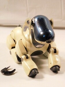 m557★SONY/AIBO/ERS−7★バーチャルペット/アイボ★犬型ロボット/ソニー★ジャンク★送料870円〜