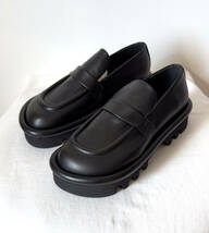 新品 41 JWアンダーソン ローファー ブラック BUMPER-TUBE LEATHER CHUNKY LOAFERS_画像1