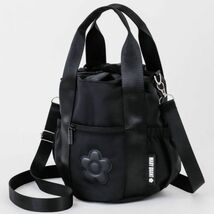 1 220 MARY QUANT 6ポケット 2Wayショルダーバッグ 送料250円_画像1