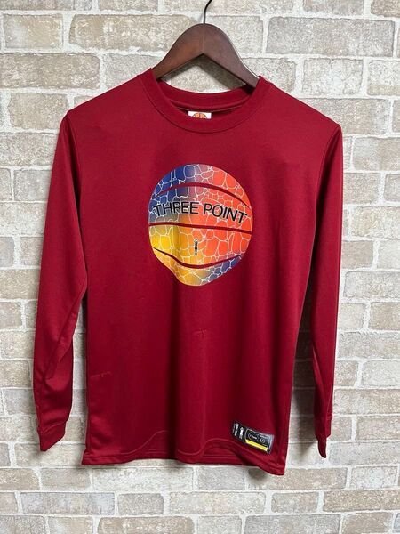 新品 スリーポイント 長袖 ボールプリント ロンT 長袖Tシャツ 160センチ レッド 赤 速乾 消臭