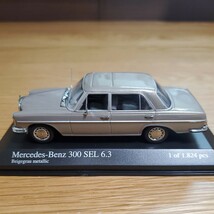 1/43 ミニチャンプス MINICHAMPS ミニカー/Mercedes-Benz 300 SEL 6.3 1968-72 Beigegrau metallic/メルセデス・ベンツ Sクラス ベージュ_画像1