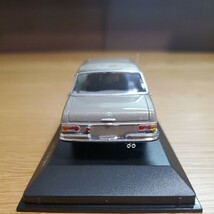 1/43 ミニチャンプス MINICHAMPS ミニカー/Mercedes-Benz 300 SEL 6.3 1968-72 Beigegrau metallic/メルセデス・ベンツ Sクラス ベージュ_画像4