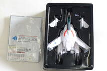 エヴォリューショントイ 超時空要塞マクロスⅡ VF-2SS バルキリーⅡ シルビー・ジーナ機 ＆ スーパーアームドパック 2点セット_画像4