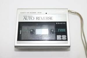 3028 SANYO サンヨー MR-R8 カセットレコーダー ポータブルカセットプレーヤー ジャンク