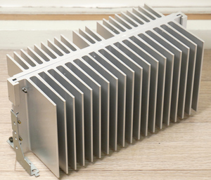  aluminium heat sink approximately 215x93x96mm 1 piece 