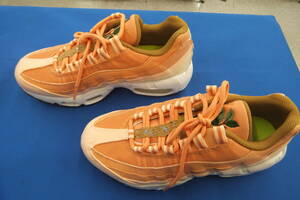 ◆◇即決　未使用　NIKE ナイキ　AIRMAX エアマックス 95 SE　23.5cm　アプリコットアゲート　CZ2275-800　送料無料◇◆