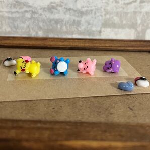 3dネイルパーツ【ゆるかわ ポケモン 寝そべり ボール ハート 痛ネイル】