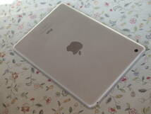 ☆彡 美品　Apple iPad mini　A1432　16GB　ホワイト＆シルバー 《Wi-Fi モデル》_画像10
