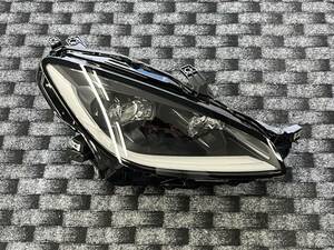 【1円スタート！！！】　トヨタ　TOYOTA　GR86　ハチロク　ZN8　純正ヘッドライト　LED　右側　　