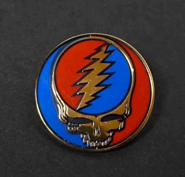  《PIN青赤GD髑髏　円形》新品『GRATEFUL DEAD グレイトフル・デッド 』 ロック Band■アメリカミュージック 音楽■金属ピンバッジ バッチ