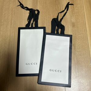 GUCCI グッチ ショッパー 紙袋 ショップ袋　白黒　2枚セット　ブランド袋　モノトーン プレゼント