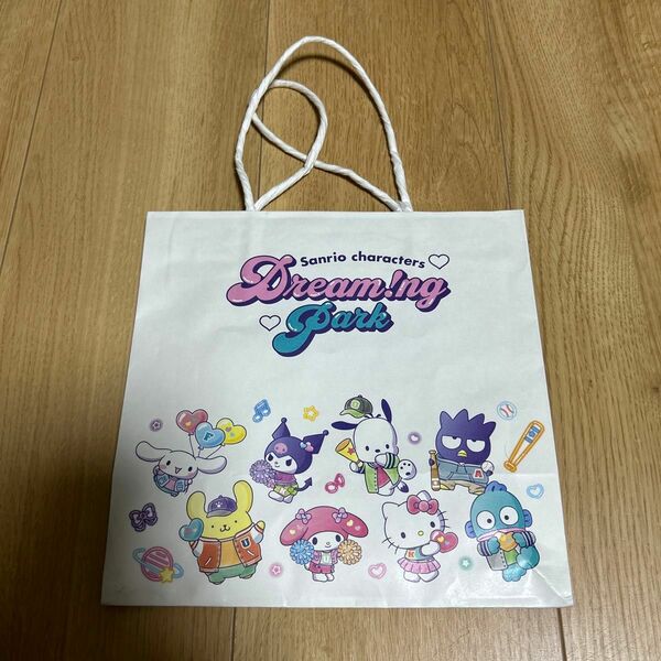 サンリオ　Sanrio☆ショッパー　紙袋　ドリーミングパーク　ショップ袋　サンリオキャラクターズ