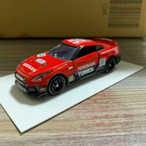 【限定品】トミカ50周年記念 日産自動車デザイン監修 日産GT-R（R35）MY17 ルース