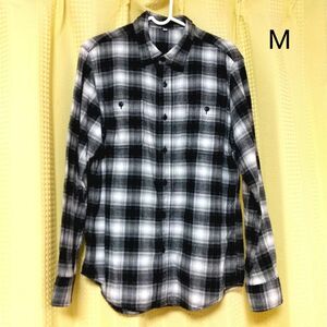 新品・未使用 カジュアルシャツ 長袖 ブロック チェック 黒×白 男女兼用 Mサイズ