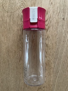 ♪未使用 ブリタ フィル&ゴー 水筒 600ml 浄水器 ボトル カートリッジ アクティブ fill&go BRITA ピンク